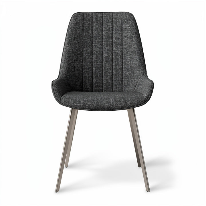 **Moderne eetstoel met stoffen bekleding en metalen poten**
